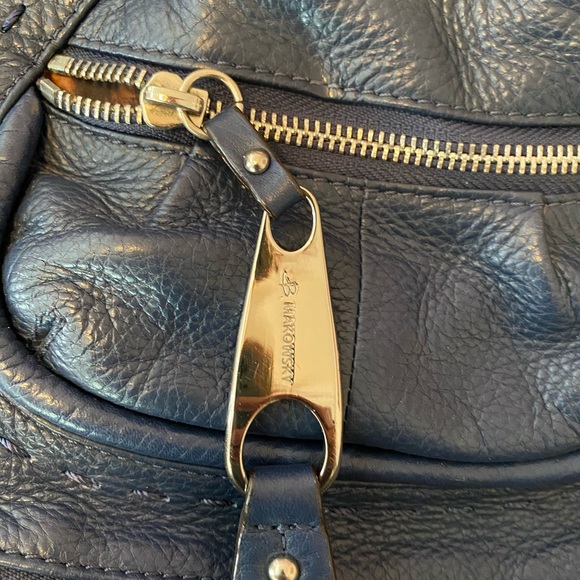 B. Makowsky Leather handbag with dustcover - Picture 2 of 6